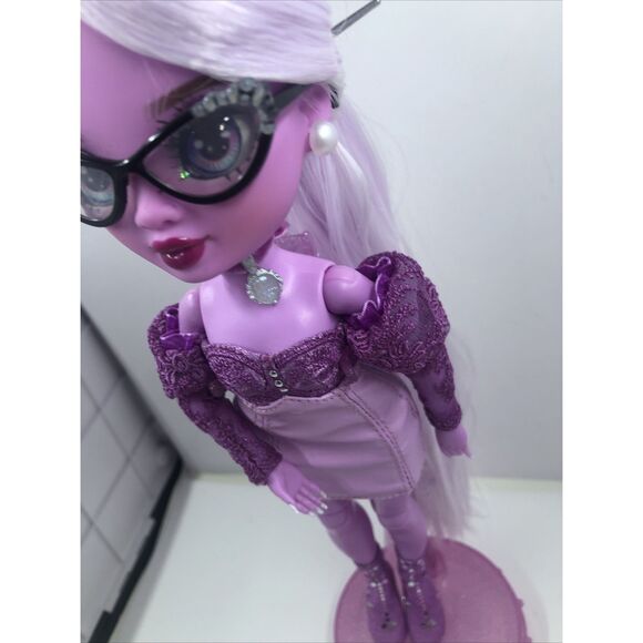 Shadow High Lavender Lynn ,Rainbow High Purple Posh Fashion Doll - Picture 7 of 16